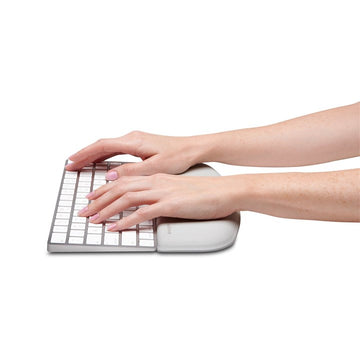 Kensington ErgoSoft™ Wrist Rest for Slim, Compact Keyboards